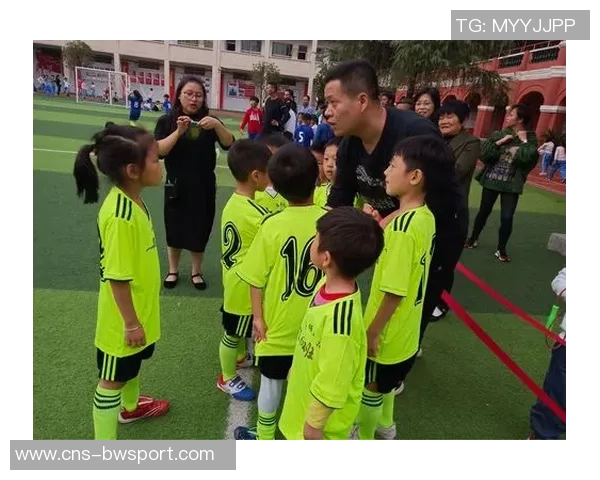 如何撰写一篇精彩的足球赛报道技巧与注意事项分享